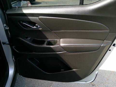 2018 Chevrolet Traverse LT Cloth