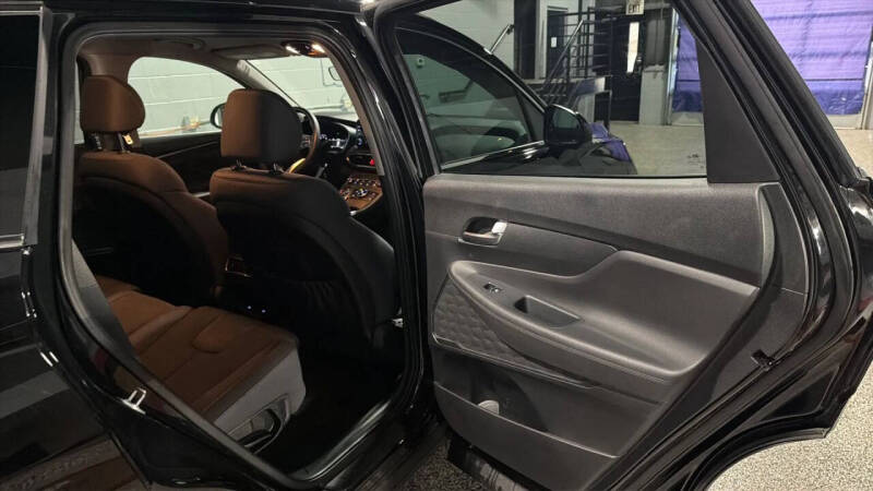 2023 Hyundai Santa Fe SE