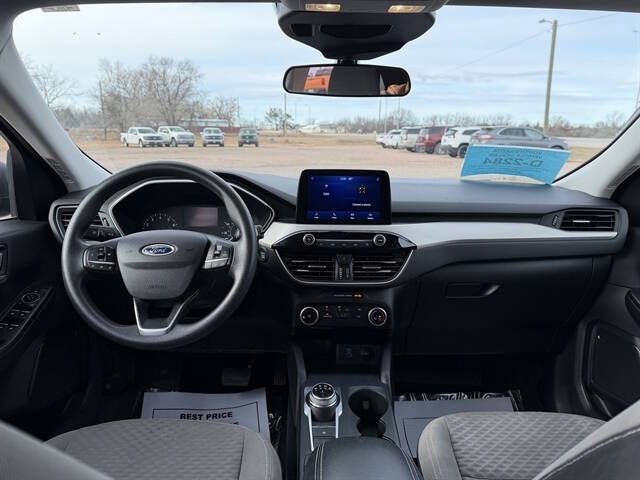 2022 Ford Escape SE