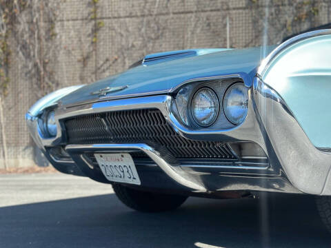1963 Ford Thunderbird