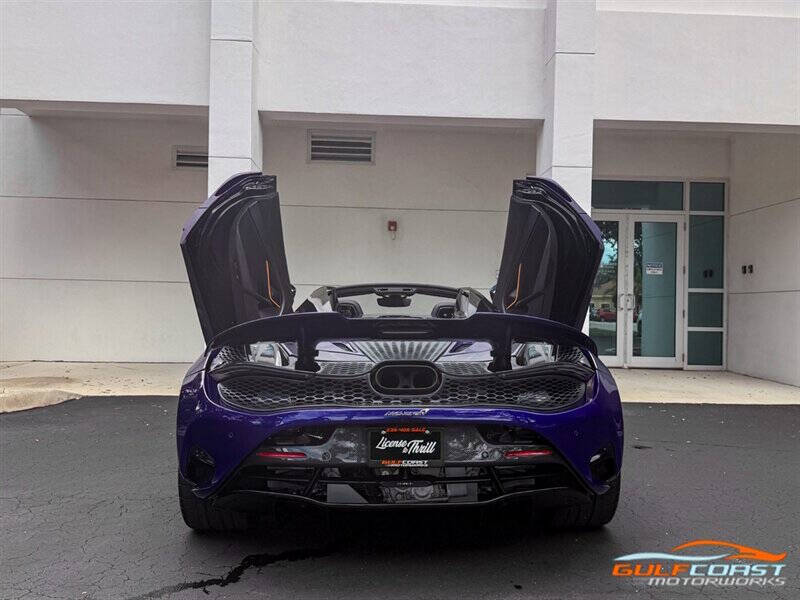 2025 McLaren 750S Spider