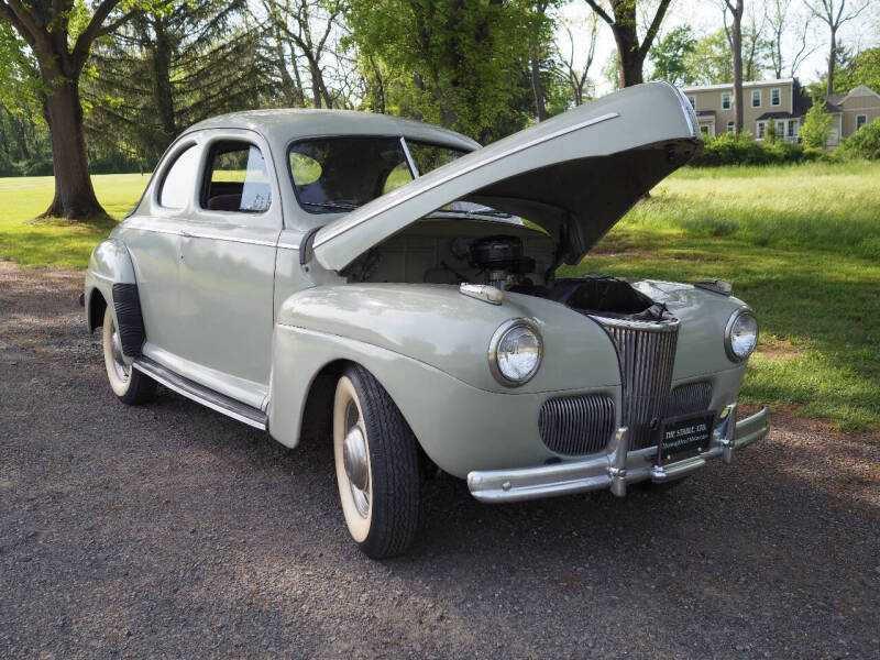 1941 Ford Deluxe