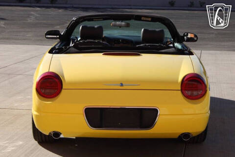 2004 Ford Thunderbird Deluxe