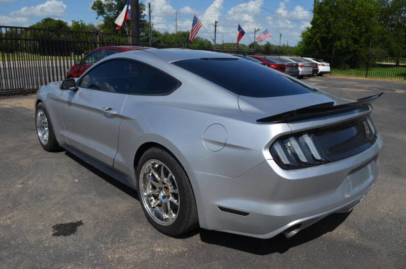 2016 Ford Mustang