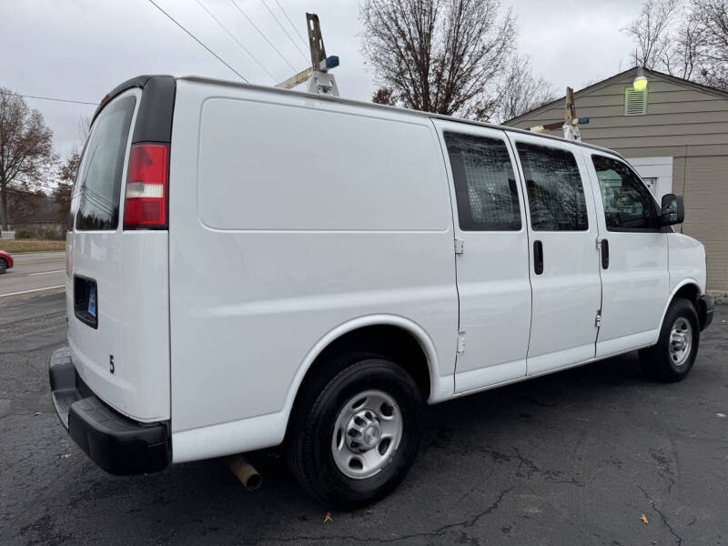 2016 Chevrolet Express 2500