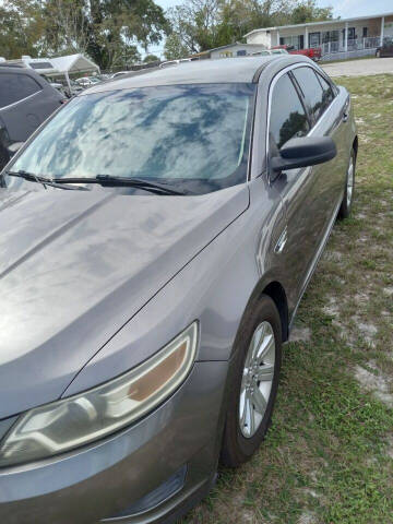 2012 Ford Taurus for sale at GOLDEN GATE AUTOMOTIVE,LLC in Zephyrhills FL