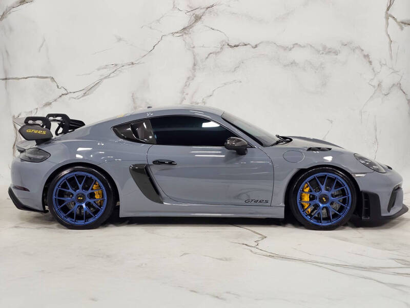 2023 Porsche 718 Cayman GT4 RS