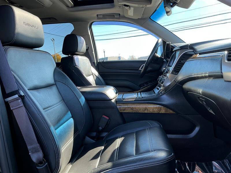 2017 GMC Yukon XL Denali