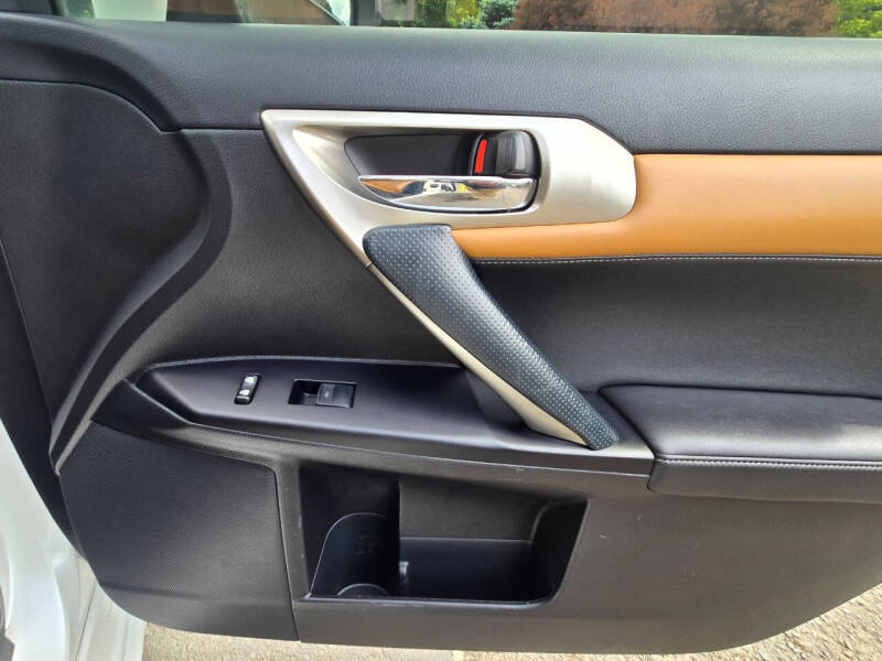 2015 Lexus CT 200h