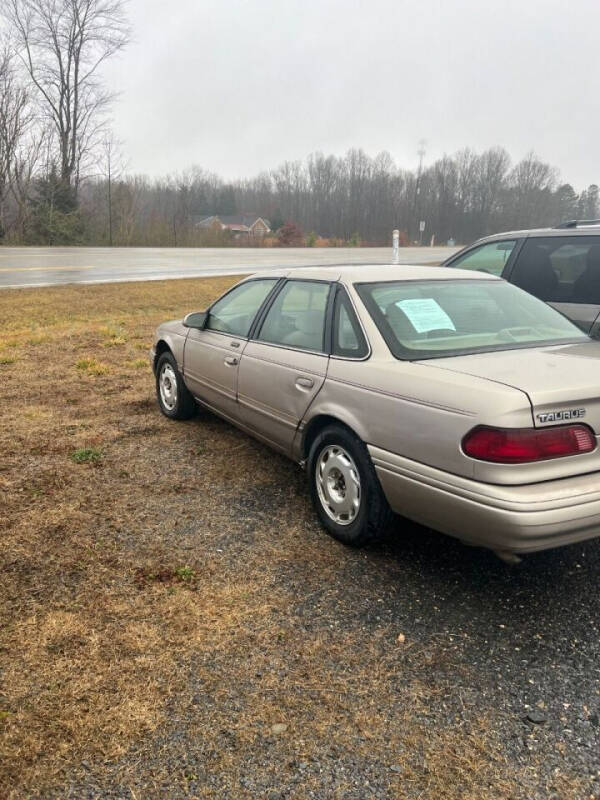 1995 Ford Taurus GL