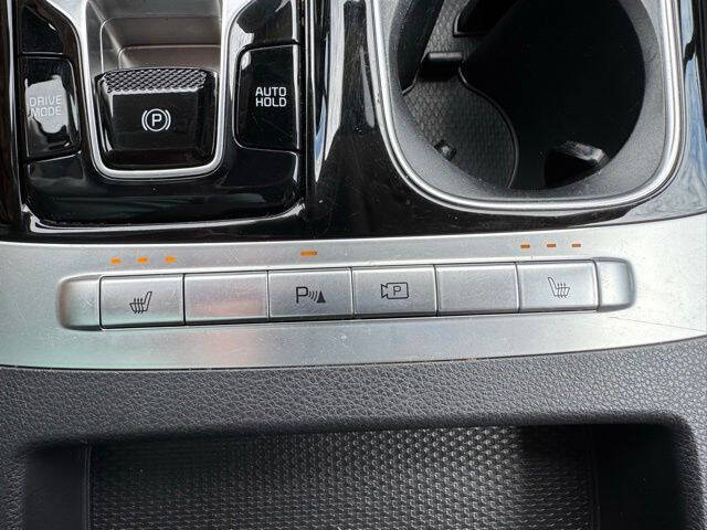 2022 Kia Carnival EX