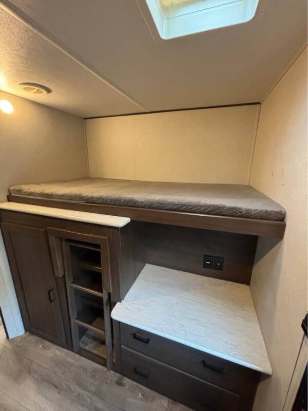 2021 Prime Time RV Lacrosse