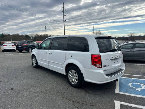 2017 Dodge Grand Caravan SE