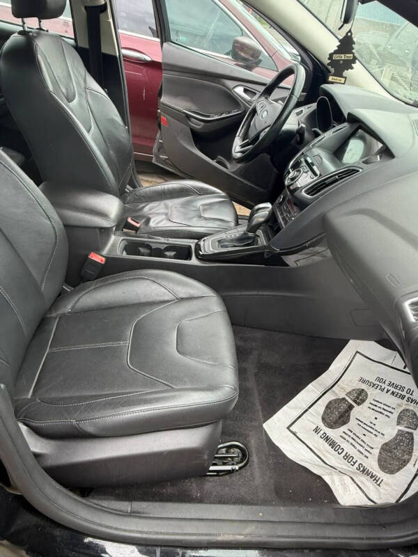 2016 Ford Focus Titanium