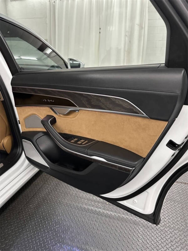 2021 Audi A8 L quattro 60 TFSI