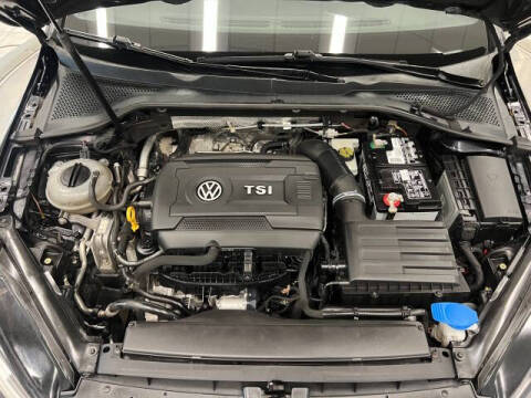 2017 Volkswagen Golf GTI S