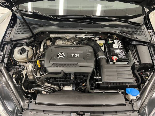 2017 Volkswagen Golf GTI S