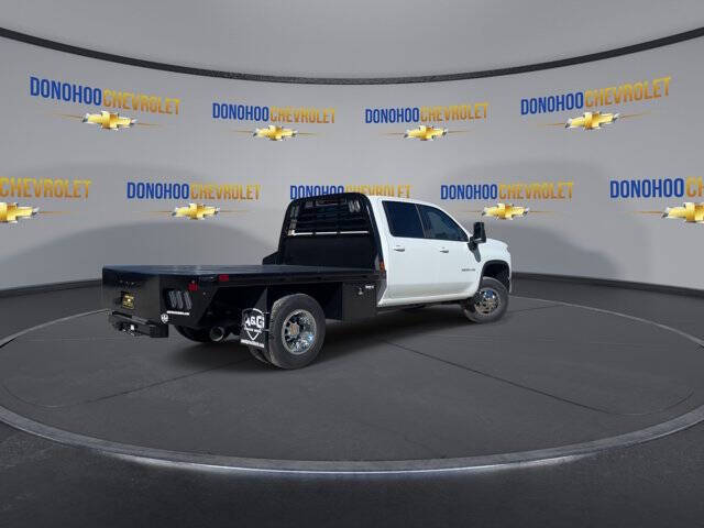 2026 Chevrolet Silverado 3500HD CC LT