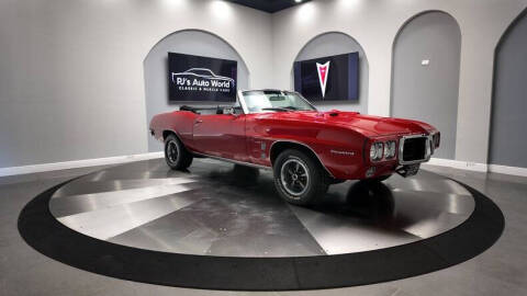 1969 Pontiac Firebird