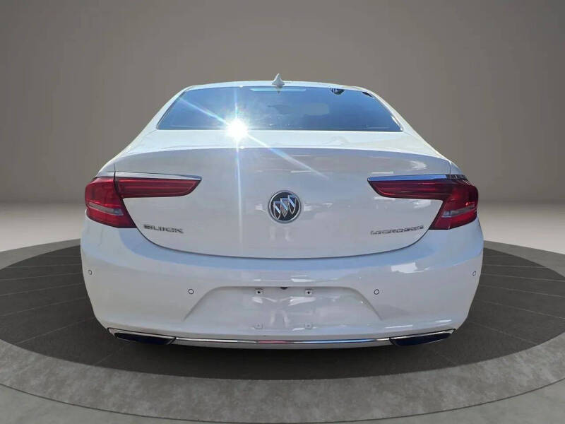2017 Buick LaCrosse Preferred