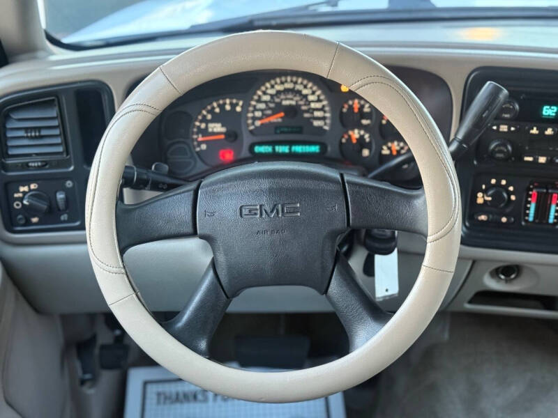 2004 GMC Yukon SLE