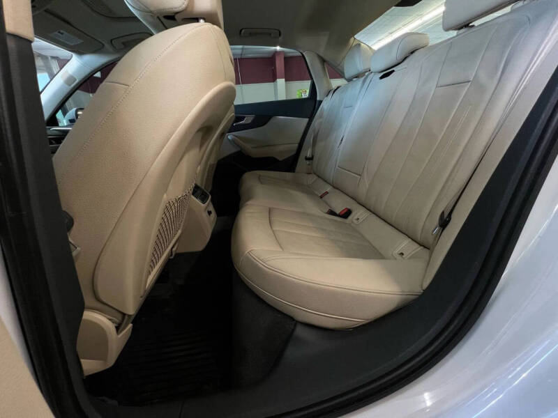 2017 Audi A4 2.0T quattro Premium Plus