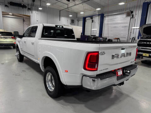 2025 RAM 3500 Limited