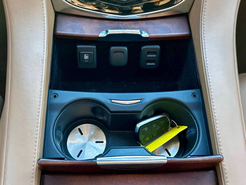 2016 Cadillac Escalade Platinum