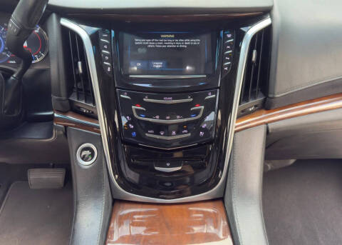 2019 Cadillac Escalade ESV Luxury