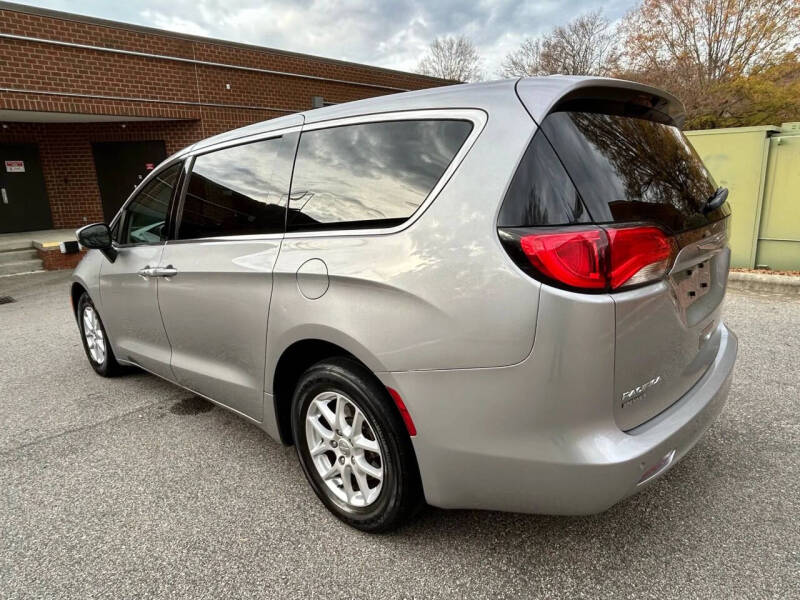 2018 Chrysler Pacifica LX