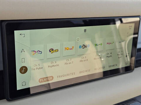 2024 Land Rover Defender 110 P300 S