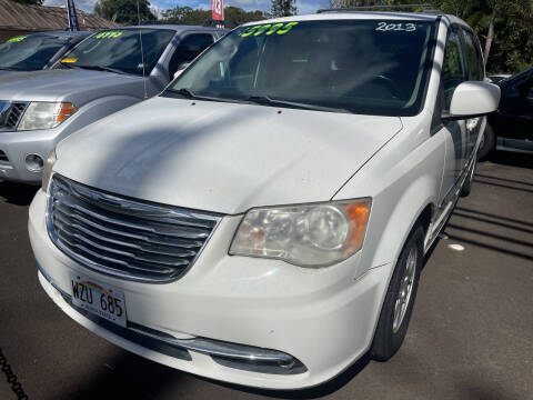 2013 Chrysler Town and Country for sale at PACIFIC ISLAND AUTO SALES in Wahiawa HI