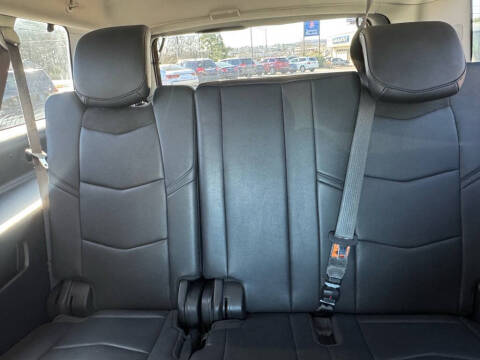 2018 Cadillac Escalade ESV Luxury