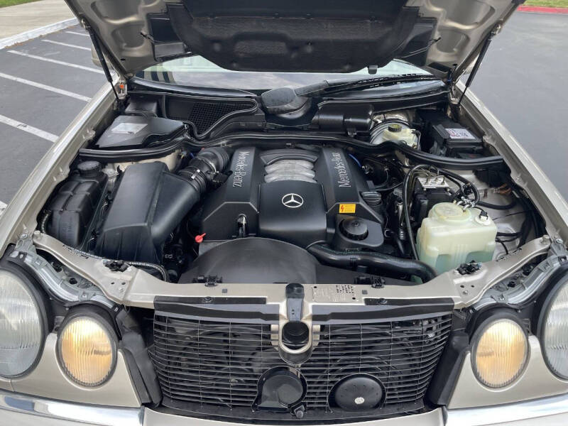1998 Mercedes-Benz E-Class E 320