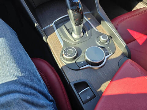 2018 Alfa Romeo Giulia Ti