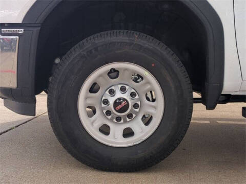 2025 GMC Sierra 2500HD Pro