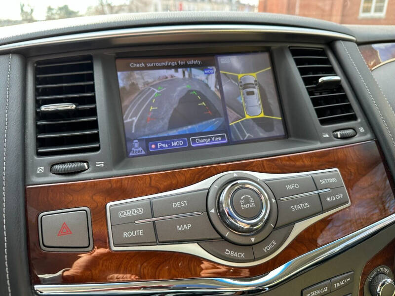 2017 Infiniti QX80 Signature Edition