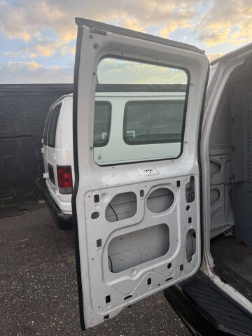 2007 Ford E-Series E-150