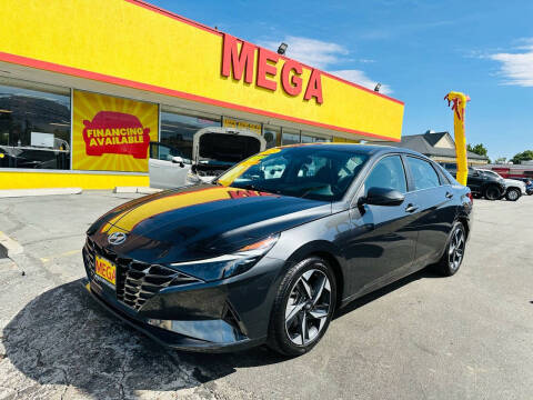 2023 Hyundai Elantra for sale at Mega Auto Sales in Wenatchee WA