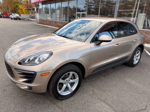 2017 Porsche Macan