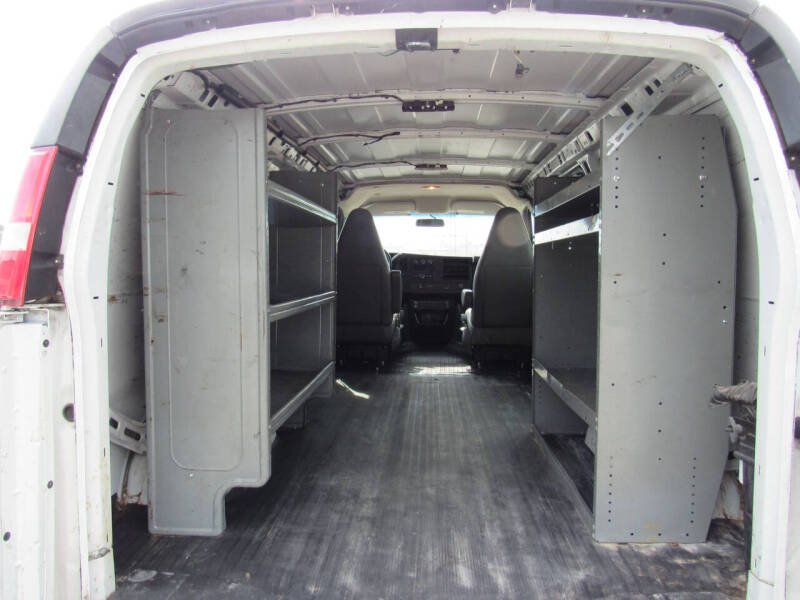 2020 Chevrolet Express 2500