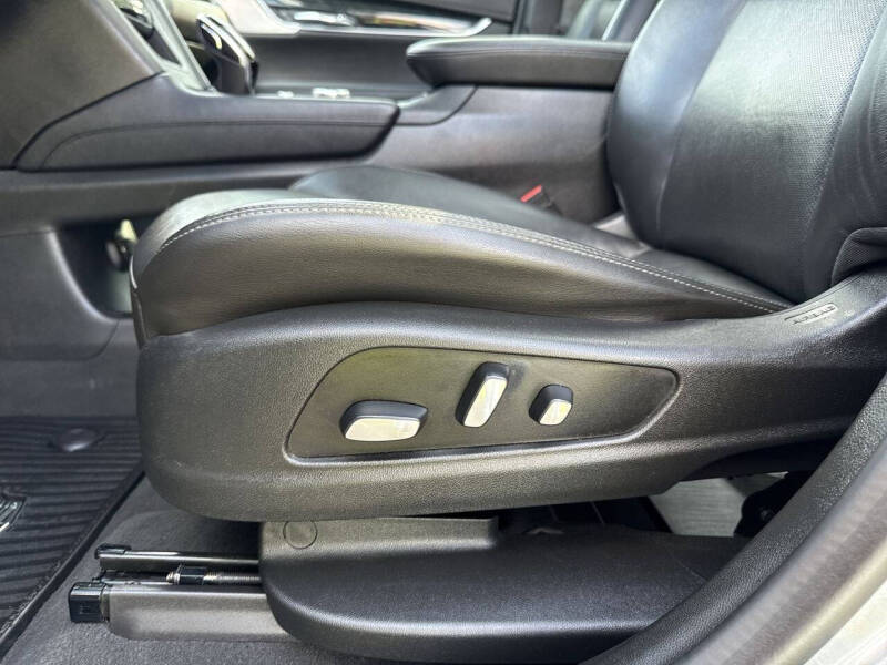 2020 Cadillac XT6 Premium Luxury