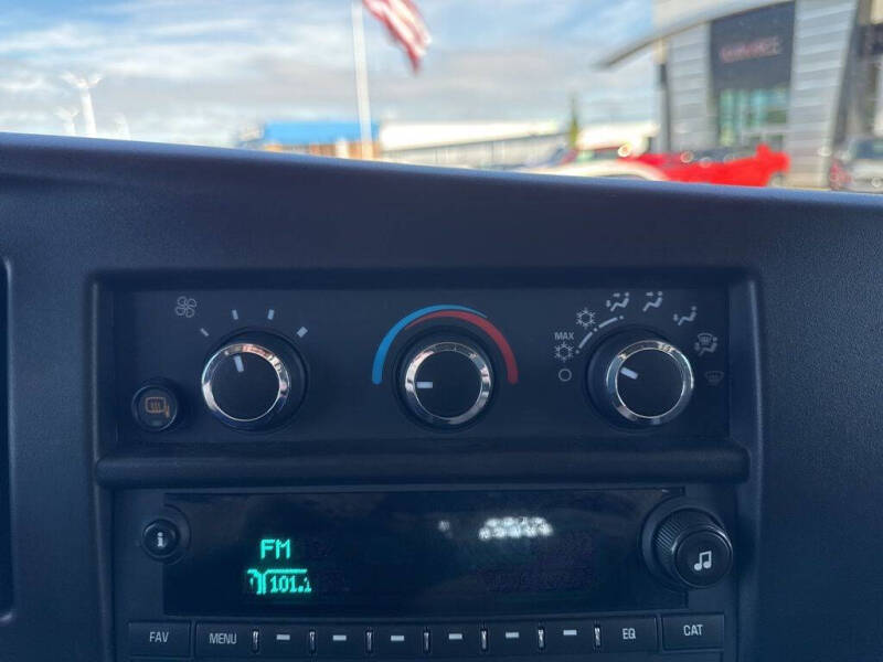 2023 Chevrolet Express 2500