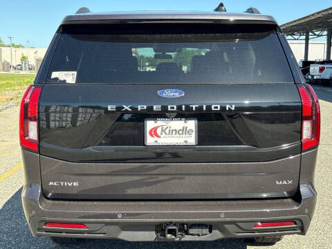 2026 Ford Expedition MAX Active