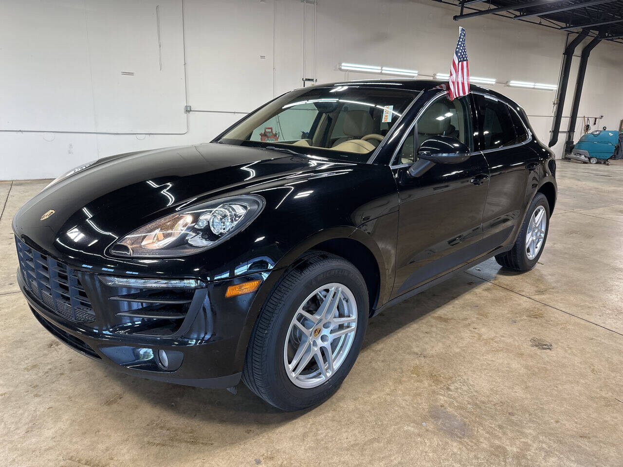 2015 Porsche Macan S AWD 4dr SUV's photo