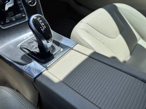 2015 Volvo S60 T5 Drive-E Premier