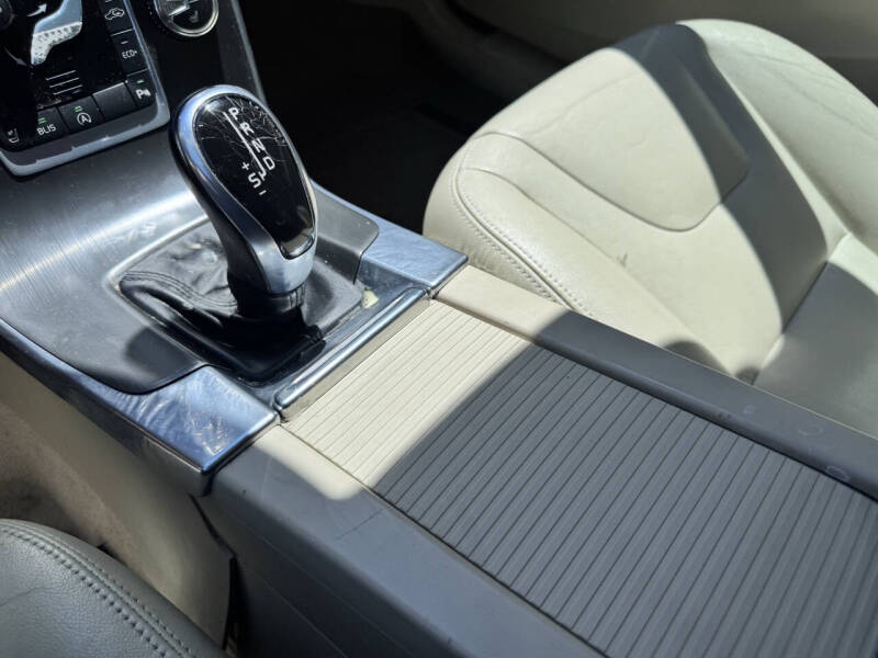 2015 Volvo S60 T5 Drive-E Premier