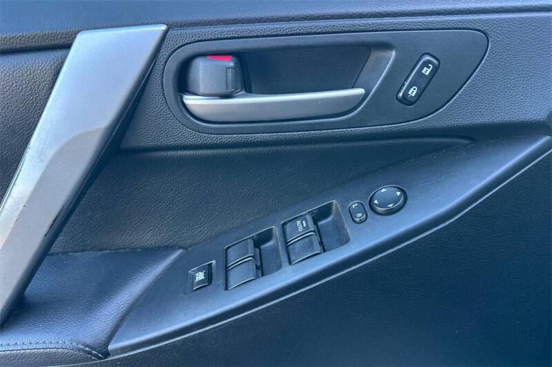 2012 Mazda MAZDA3 i Grand Touring