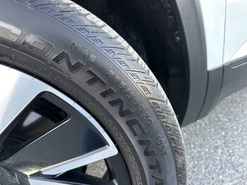 2025 Volkswagen Atlas Cross Sport SE