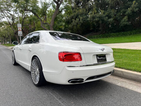 2018 Bentley Flying Spur V8